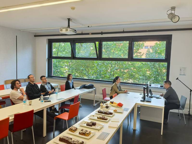 與德國于利希研究中心研究團(tuán)隊開展學(xué)術(shù)交流