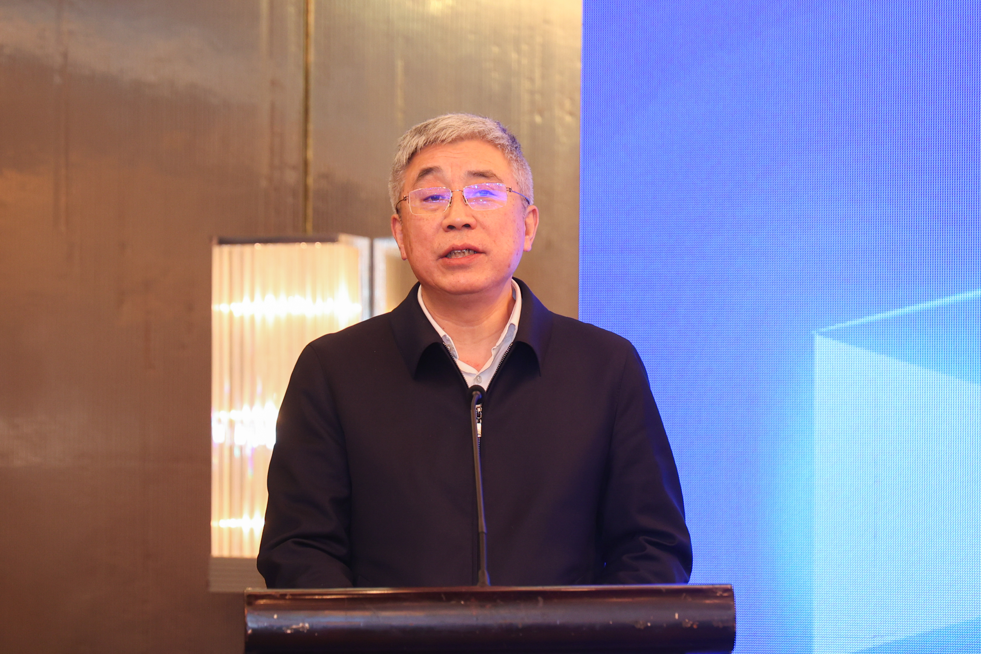 上海理工大學(xué)黨委書記王凌宇致辭