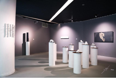 瓷界展覽現(xiàn)場作品