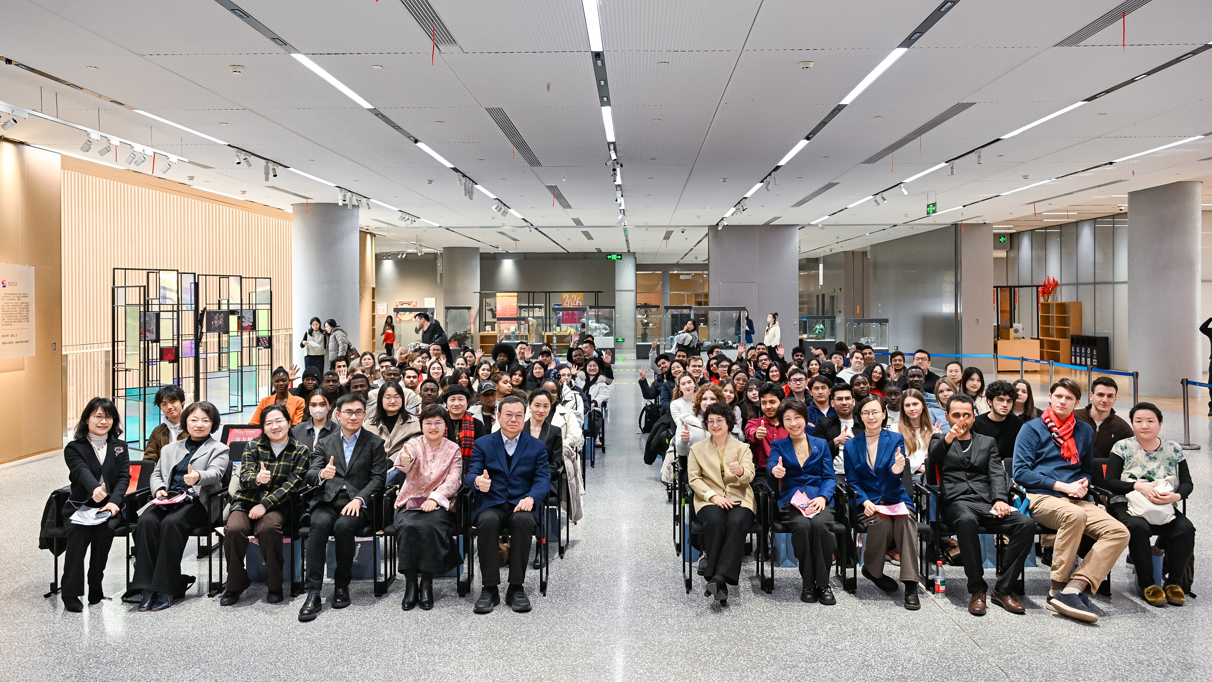 滬上各高校感受中外文化交融