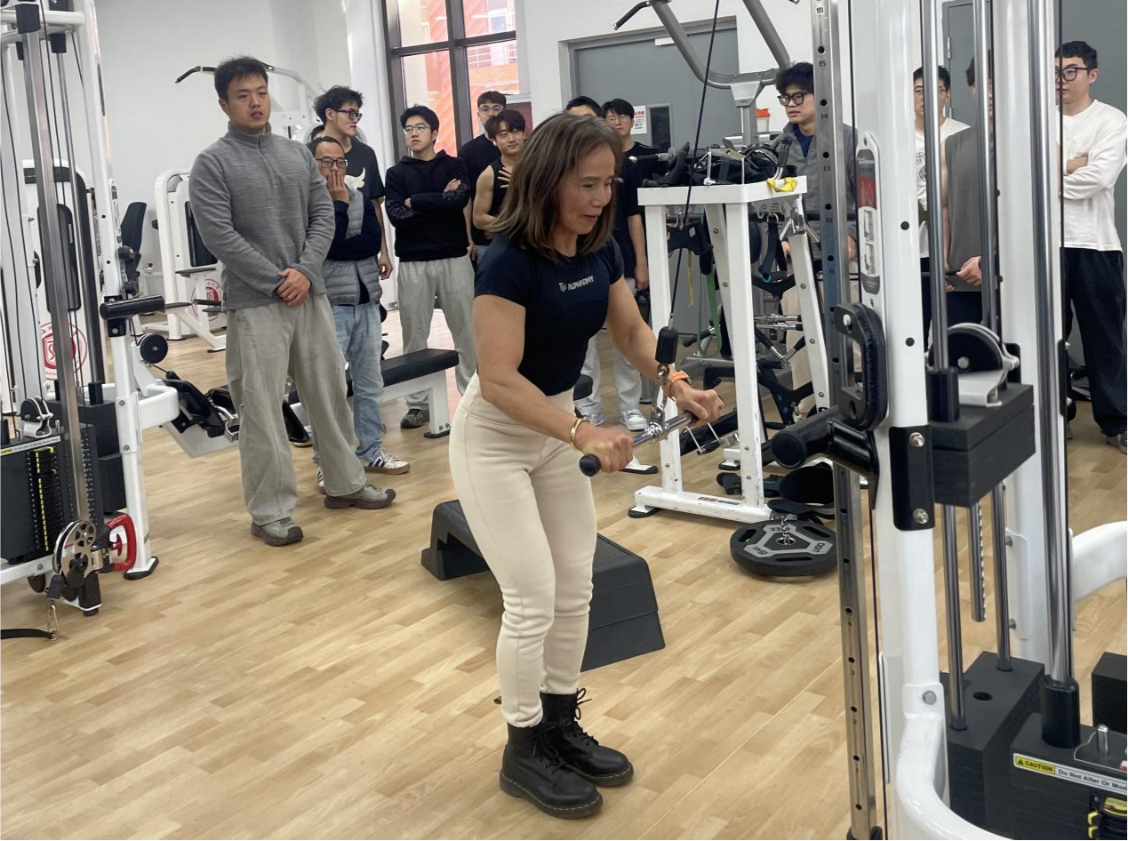 張萍現(xiàn)場指導(dǎo)