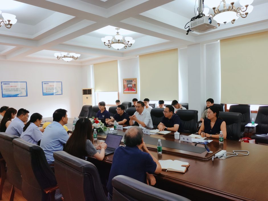 座談會(huì)現(xiàn)場(chǎng)