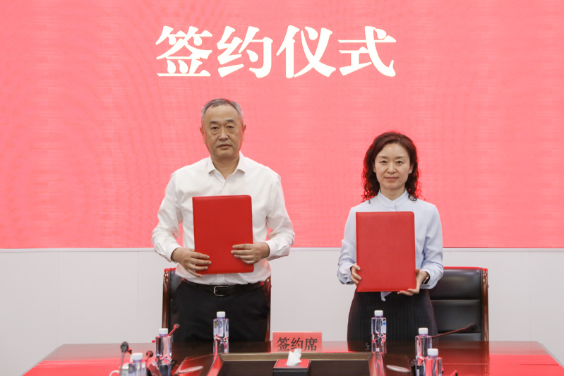 上海理工大學(xué)健康科學(xué)與工程學(xué)院黨委與金匯鎮(zhèn)黨委簽訂黨建共建協(xié)議書