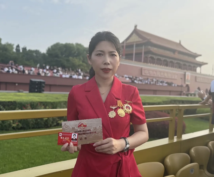 現(xiàn)場觀禮的姚啟明老師